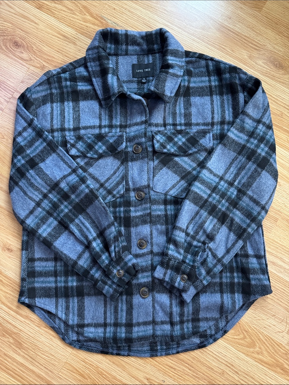 Love Tree Blue & Black Plaid Button-Front Shacket 🔅 size S